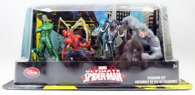 Marvel Super Heroes Disney Store PVC Figures set Ultimate