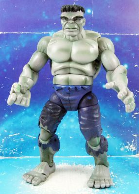 grey hulk figure