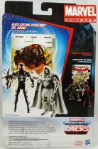 Marvel Universe Comic Pack - Future Foundation #4 - Dr. Doom & Black Costume Spider-Man