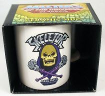 les_maitres_de_l_univers___pyramid___mug_ceramique_skeletor_bad_to_the_bone