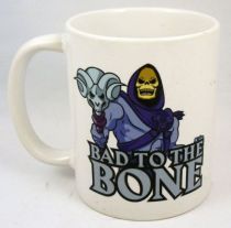 les_maitres_de_l_univers___pyramid___mug_ceramique_skeletor_bad_to_the_bone__1_