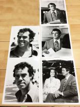 Mc Millan and Wife / Mc Millan - Press Kit include 21 photos, 12 Slides and 104 pages of Productions notes (in english)