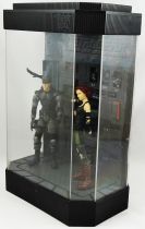 Metal Gear Solid - McFarlane Toys - Solid Snake & Meryl Silverburgh (loose with fishtank box)