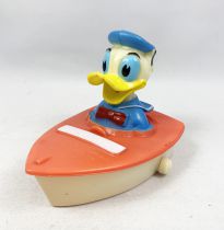 Mickey et ses amis - Jouet Plastique \ Pull-Ring\  - Donald en Bateau (Tricky Rider T.M.)