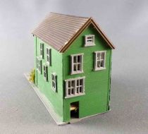 N Scale American Wood House Built