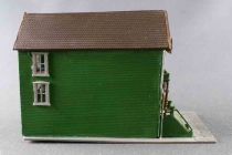 N Scale American Wood House Built