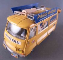 Norev Atlas Peugeot J7 Camion Balai Paris-Rhone Véhicule du Tour de France 1969