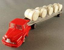 Norev Micro Miniature  522 Ho 1:86 Red Unic ZU 120 Truck with France Lait Milk Containers Trailer