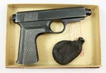 Pneuma.Tir (Pneumatir) 500 - Metal Pistol with Original Box (1950\'s)