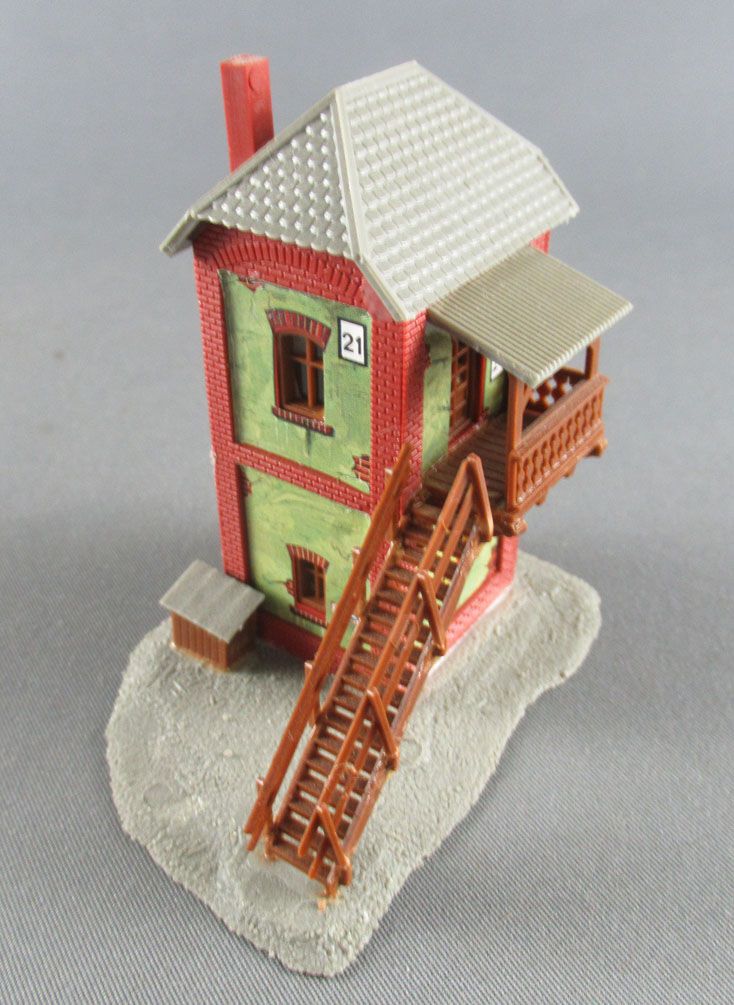 N Scale Switch Tower