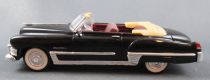 Road Signature # 94223 1949 Cadillac Coupe Deville Black Convertible without Box 1:43