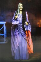 Rob Zobie\'s The Munsters (Les Monstres) - NECA - Figurine Ultimate 18cm - Lily Munster