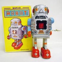 Robot - Mechanical Walking Tin Robot - Walking Robot (sparkling)