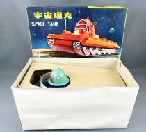 Robot - Space Tank ME-091 (Battery Operated Tin Toy) - China 1969