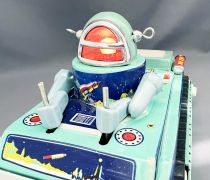 Robot - Space Tank ME-091 (Battery Operated Tin Toy) - China 1969