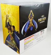 Saint Seiya - Bandai Namco - 8\'\' pvc statue - Gemini Saga