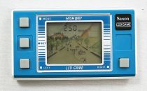 Saxon LCD Game - Handheld Game & Watch - Highway (occasion boite)