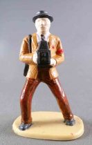 Scalextric 1:32 - Plastic Figure 54 mm - Photographer Ochre Jacket for Slot Car