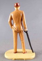 Scalextric 1:32 - Plastic Figure 54 mm - Spectator with Stick Ochre Suit for Slot Car