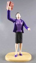 Scalextric 1:32 - Plastic Figure 54 mm - Woman Journalist with Notebook Purple Sweater for Slot Car