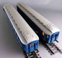 Schicht 426/875 Ho Dr 2 x Passenger Coach 2nd Class 18432 B4üdre Dresden Blue Lightning MIB