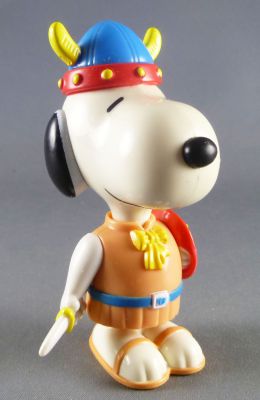 snoopy action figure