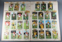 Soccer - AGEducatifs Panini Stickers Album Type - Football in Action 1971/1972