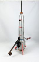 Space Toys - Friction Powered Tin Toy - Space Rocket Holdrakéta Interkosmosz (Elzett Müvek Lemezáru Gyára)