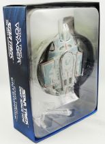 Star Trek Official Starships Collection - Eaglemoss - #009 USS Defiant NX-74205