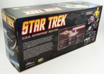 Star Trek The Original Series - Art Asylum - U.S.S. Enterprise NCC-1701 16\  electronic Starship