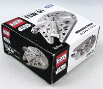 Star Wars - Takara Tomy Tomica TSW-01 - Millennium Falcon Die-cast Vehicle