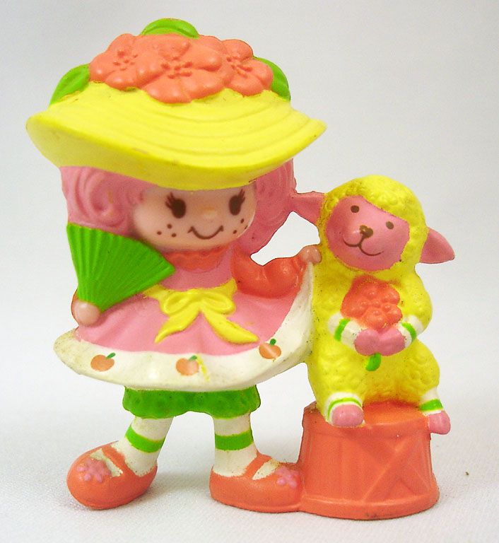 strawberry shortcake miniature figures