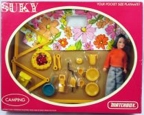 Suky - Ensemble \ Camping\  avec Poupée 14cm - Matchbox 1974