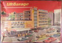 Technofix GE 308 1964 Lift Garage with 3 Mechanical tin Cars  Complete Boxed