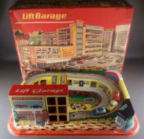 Technofix GE 308 1964 Lift Garage with 3 Mechanical tin Cars  Complete Boxed