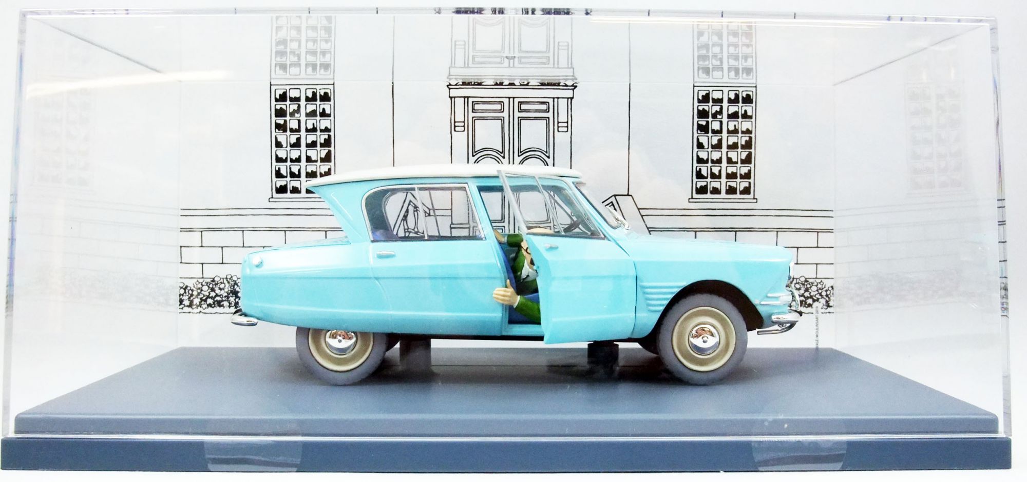 Tintin's cars 1/24 - The Nankin car from The Blue Lotus