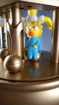 The Simpsons - Sammax America LLC 2003 - Animated Talking Dome Clock