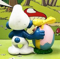 The Smurfs - Applause - 20490 Easter Smurf  with blue & rose egg