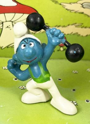 The Smurfs - Schleich - 20020 Strong Smurf (green shirt)