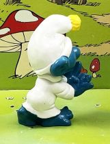 The Smurfs - Schleich - 20021 Sleep-walker Smurf (yellow pompom)