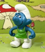 The Smurfs - Schleich - 20028 Gardener Smurf (First Issue)