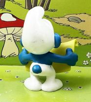 The Smurfs - Schleich - 20038 Singer Smurf (no musical notes)