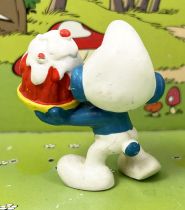 The Smurfs - Schleich - 20100 Greedy Smurf yellow cake (Made in Sri Lanka)