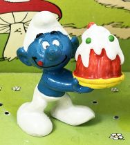 The Smurfs - Schleich - 20100 Greedy Smurf yellow cake