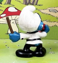 The Smurfs - Schleich - 20123 Police Smurf (Made in Portugal)