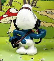 The Smurfs - Schleich - 20143 Radio Smurf (black headset/small antenna))