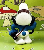 The Smurfs - Schleich - 20143 Radio Smurf (black headset/small antenna))