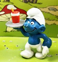 The Smurfs - Schleich - 20162 Waiter Smurf (red glass)