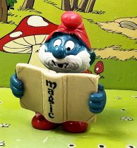 The Smurfs - Schleich - 20174 Papa Smurf with magical book (marked edge)