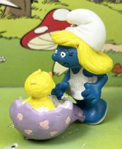 The Smurfs - Schleich - 20489 Smurfette with Easter egg with bird  (Made in Portugal)